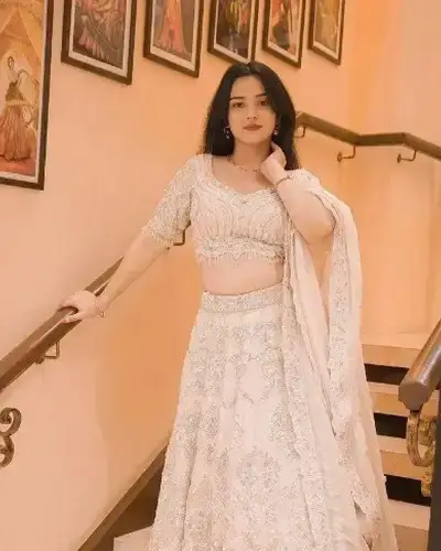 Escort Service In Ratnagiri